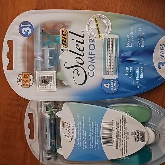 Bic Soliel Comfort 3 Pack of Razors with 4 blades-Set of 2 - Picture 5 of 5